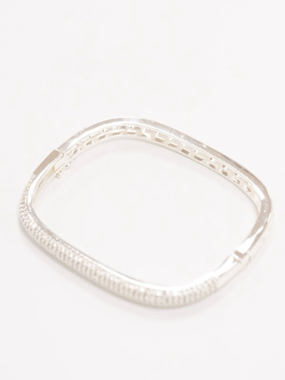 “Love My Way” Hinged Bangle Bracelet - Liquid Metallic Pearl White -Women